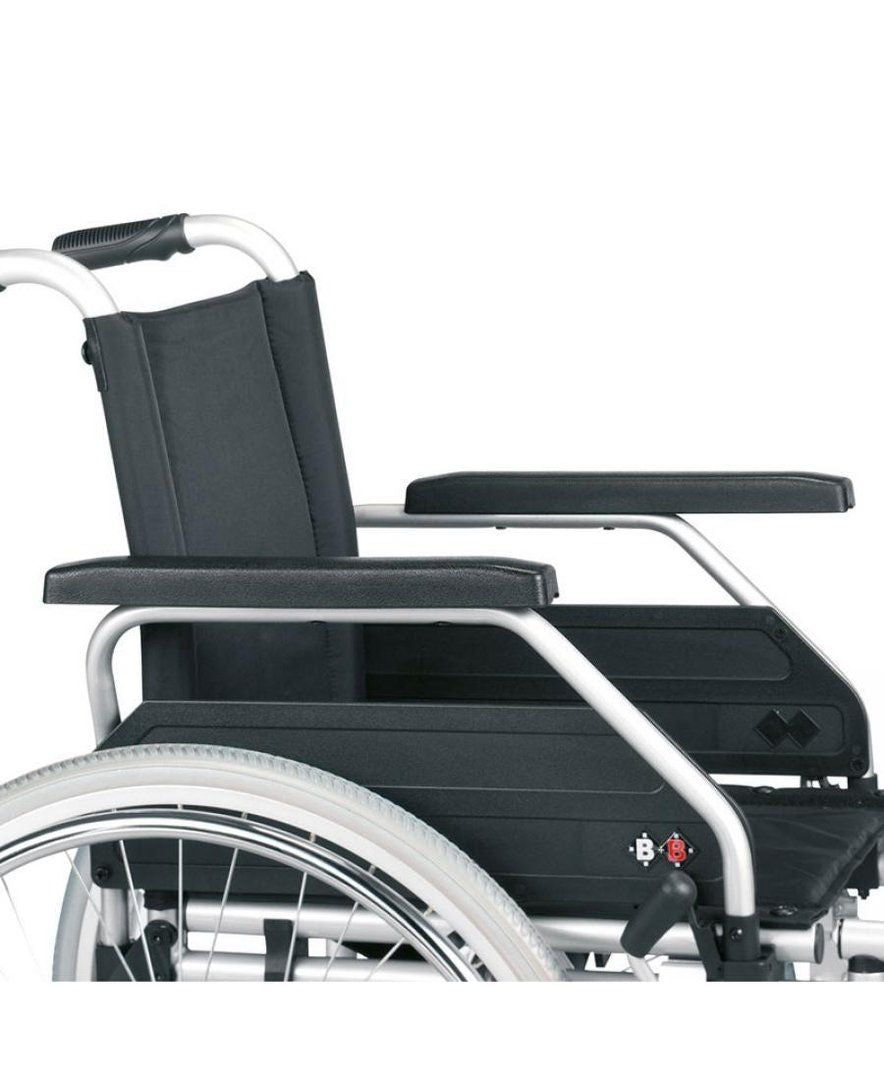 B & B Rollstuhl S-Eco 300 mit Trommelbremse